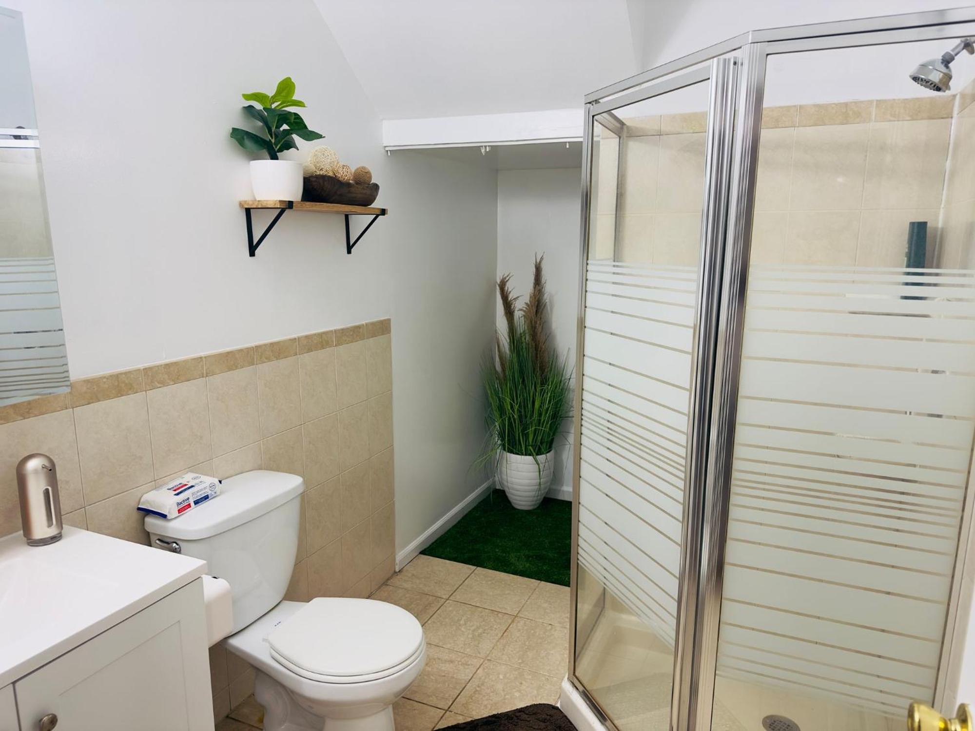 ניוארק Cosy Bedroom 6 Minutes To Ewr Prudential Hotels Pen Station מראה חיצוני תמונה